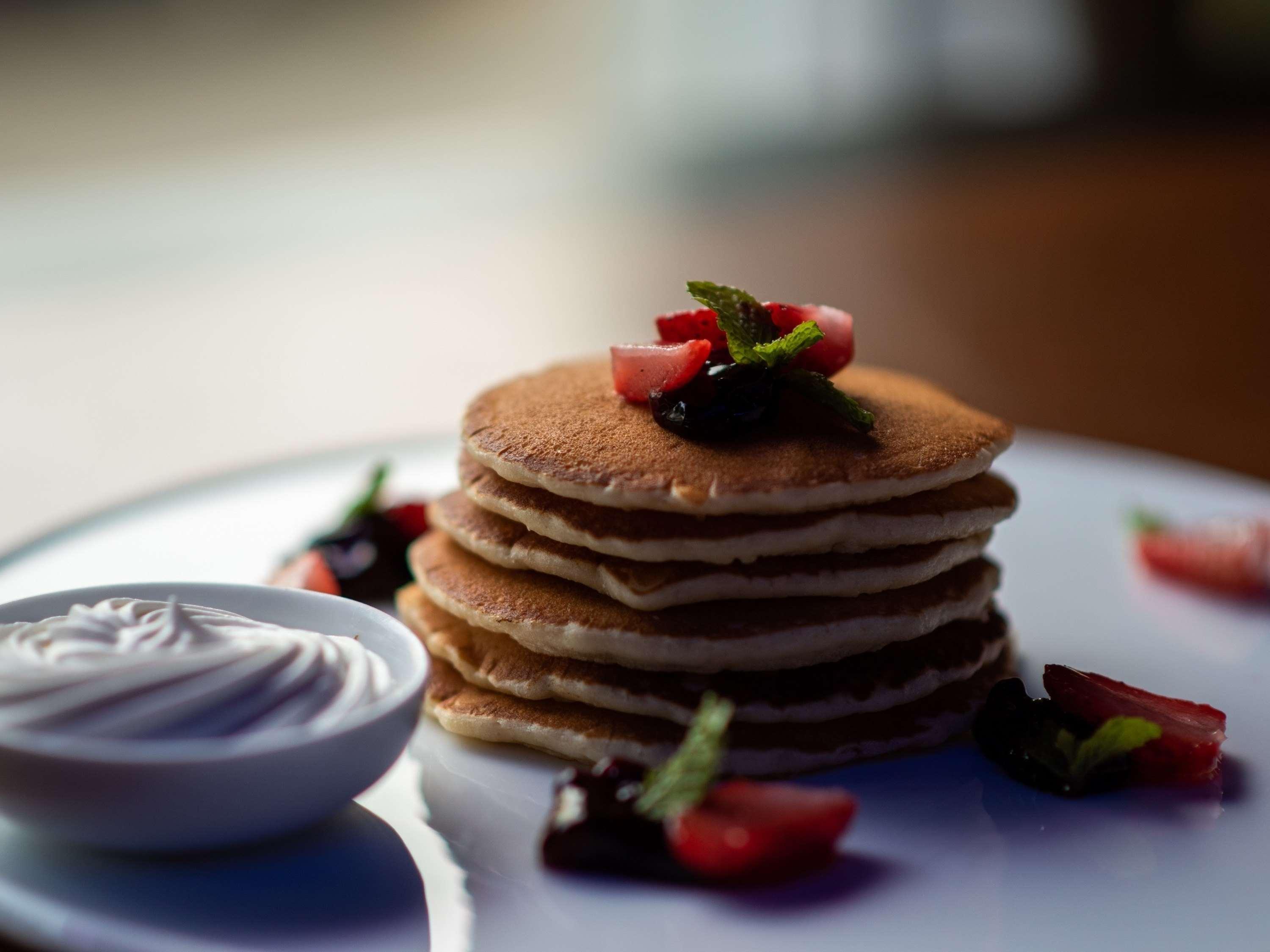 Mercure Hyderabad Kcp Banjara Hills, An Accor Hotel Exterior foto A stack of pancakes